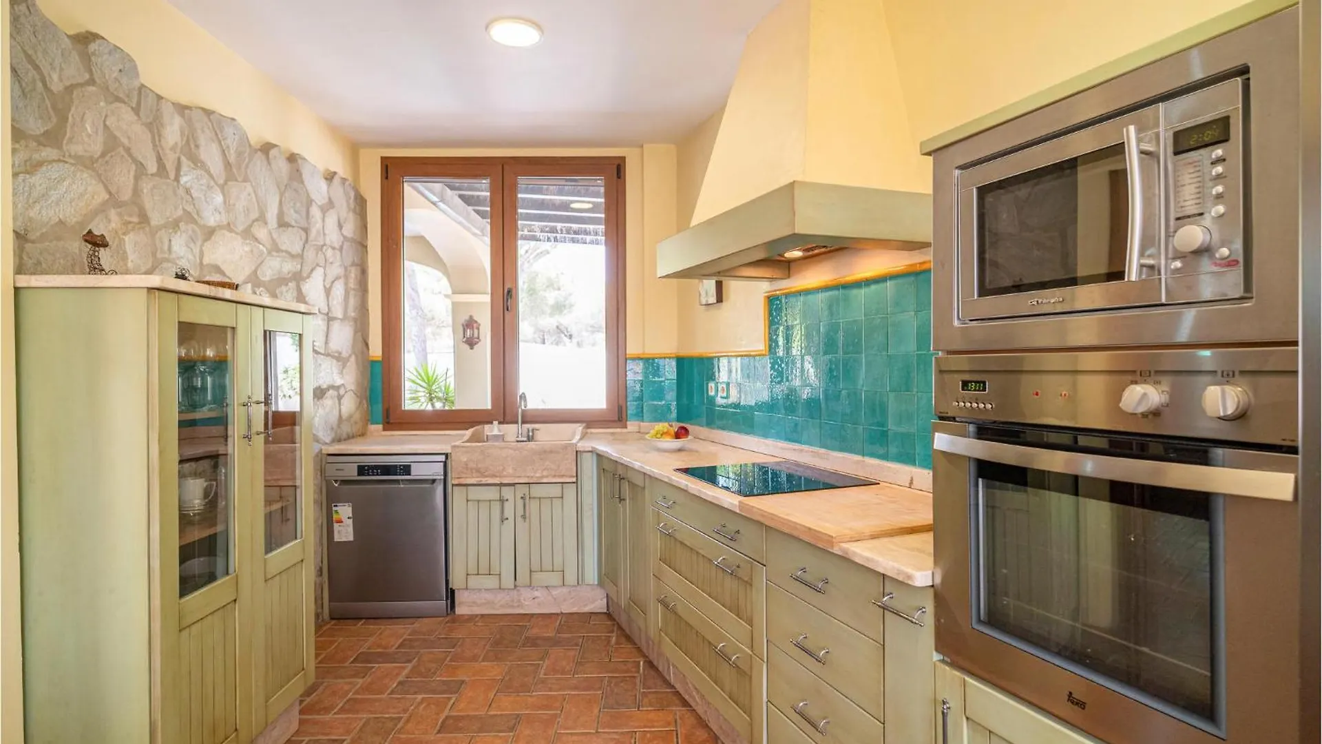 Amazing Home In Conil De La Frontera With Wifi 0*,